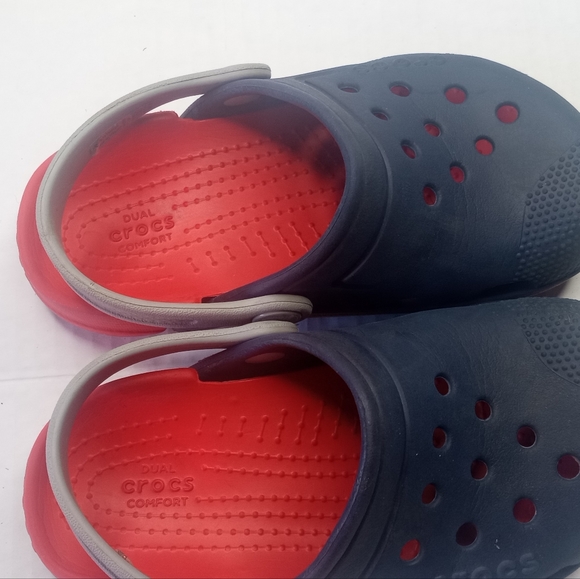 Crocs Electro Navy Little Kids Clogs - Picture 4 of 12